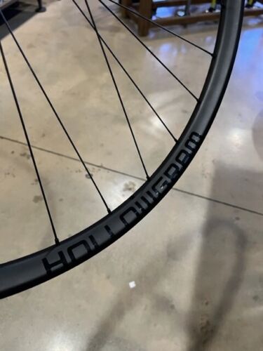 Hollowgram HG XC S 27 Lefty Carbon Boost Wheels