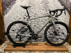 2022 Cannondale Synapse Carbon Disc - 56cm - SGY - Custom