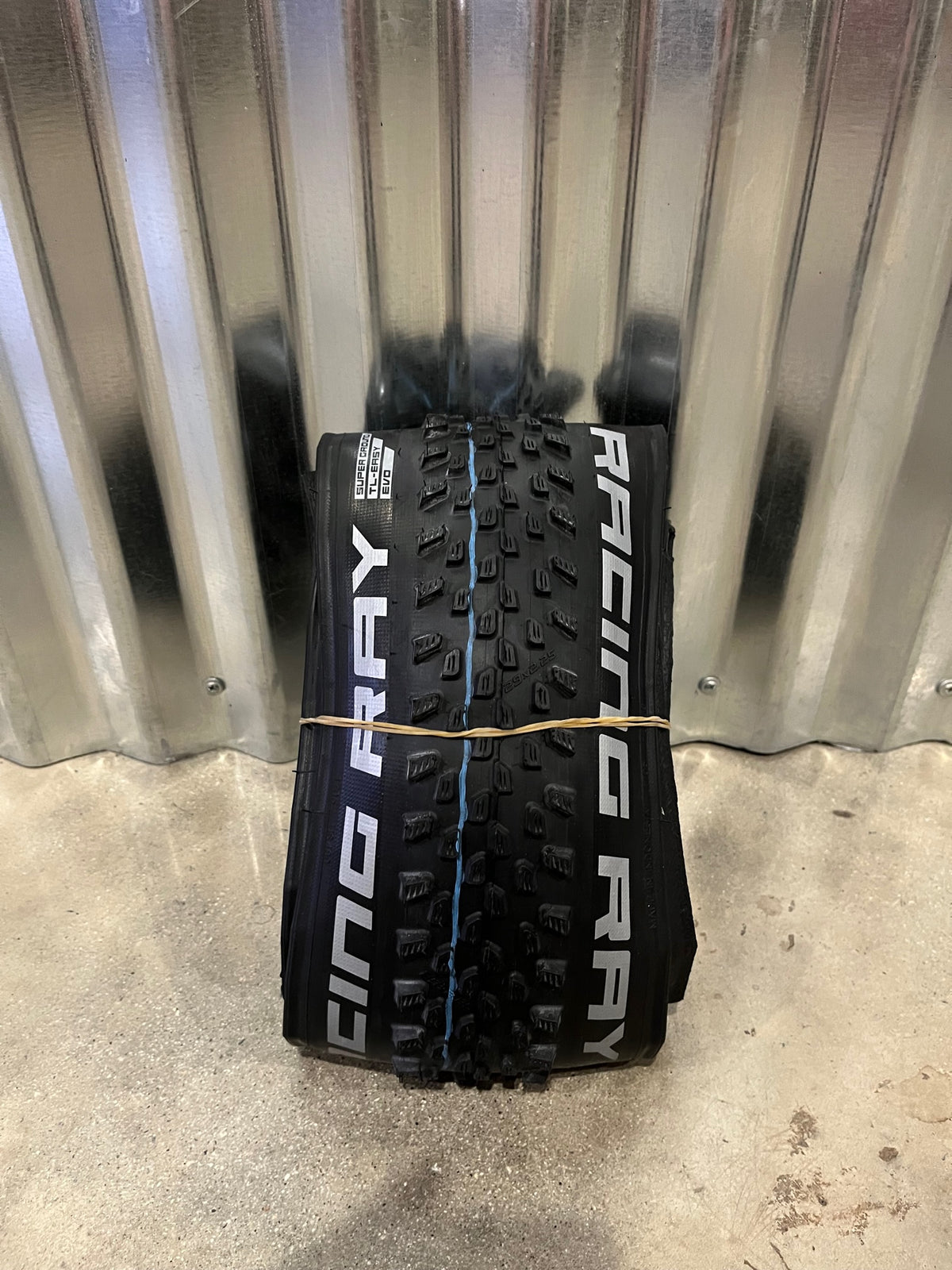 Schwalbe Racing Ray Tire - 29 x 2.25 - SuperGround, TLE, EVO,  Addix Speedgrip - Take Off