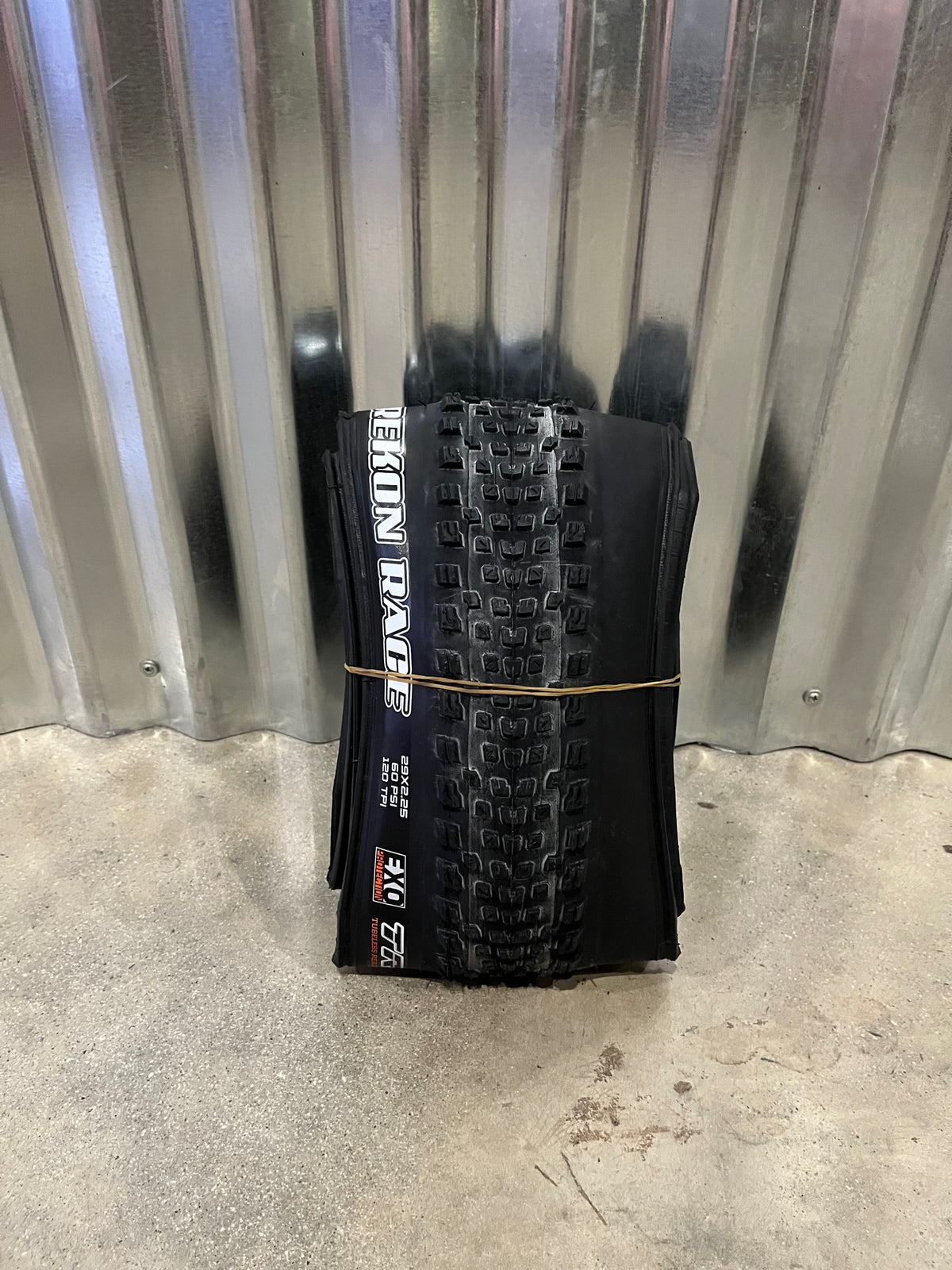 Maxxis Rekon Race Tire - 29x2.25 - Folding - EXO - Tubeless Ready - 120tpi - Take Off