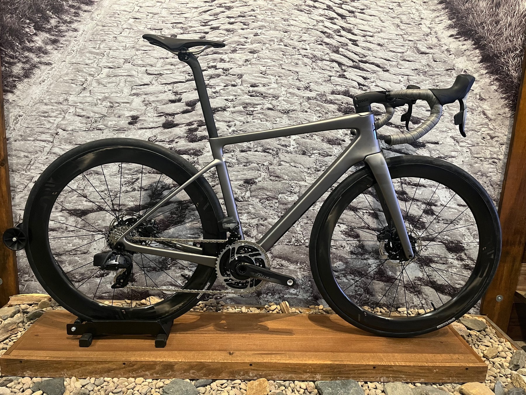 ENVE Melee SRAM Force AXS Custom Build - 52cm